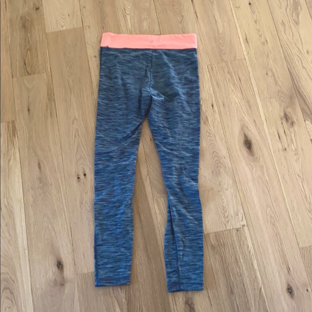 Black blurry pants